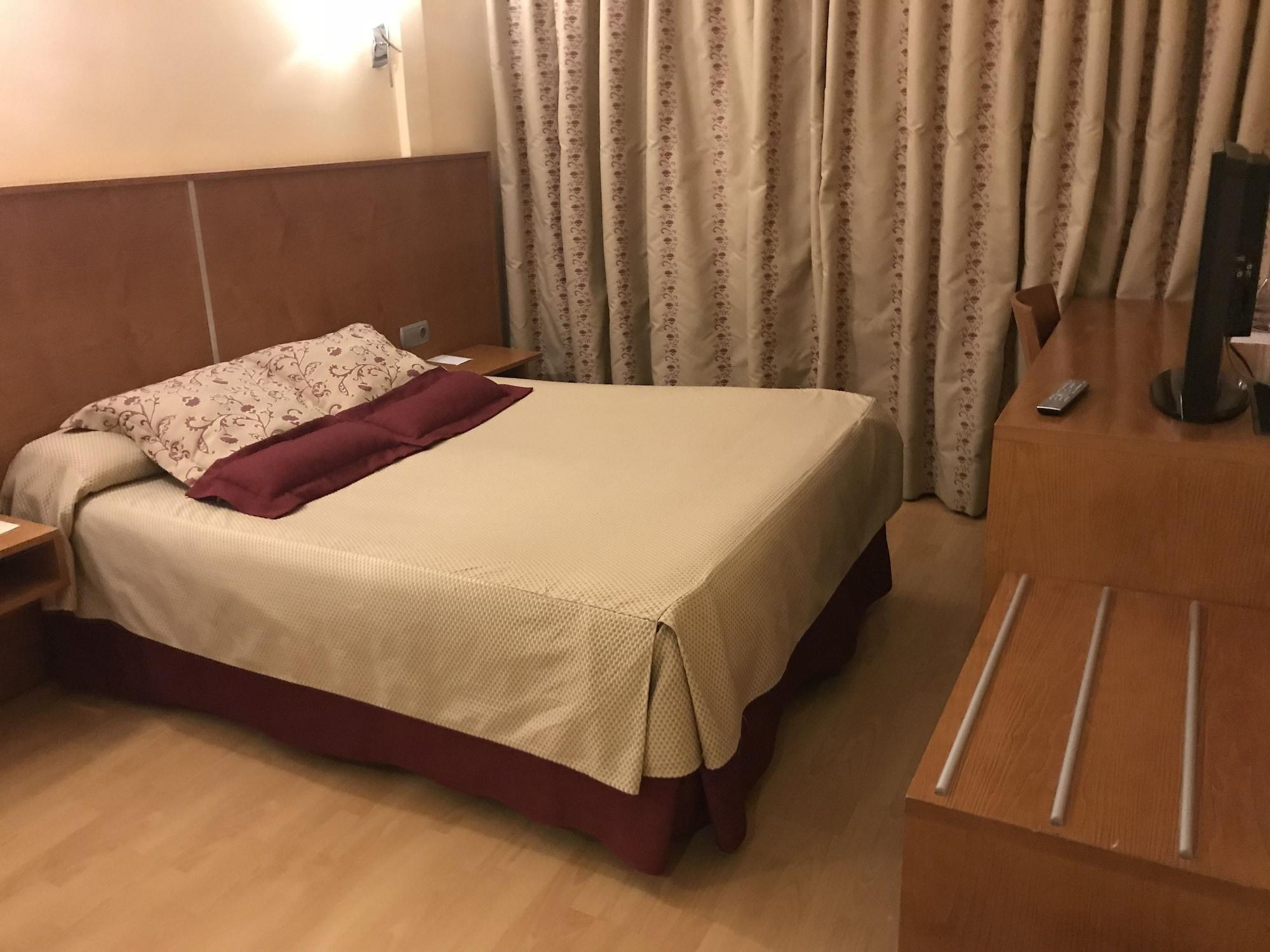 Hotel Alfonso VIII De Cuenca Куэнка Экстерьер фото