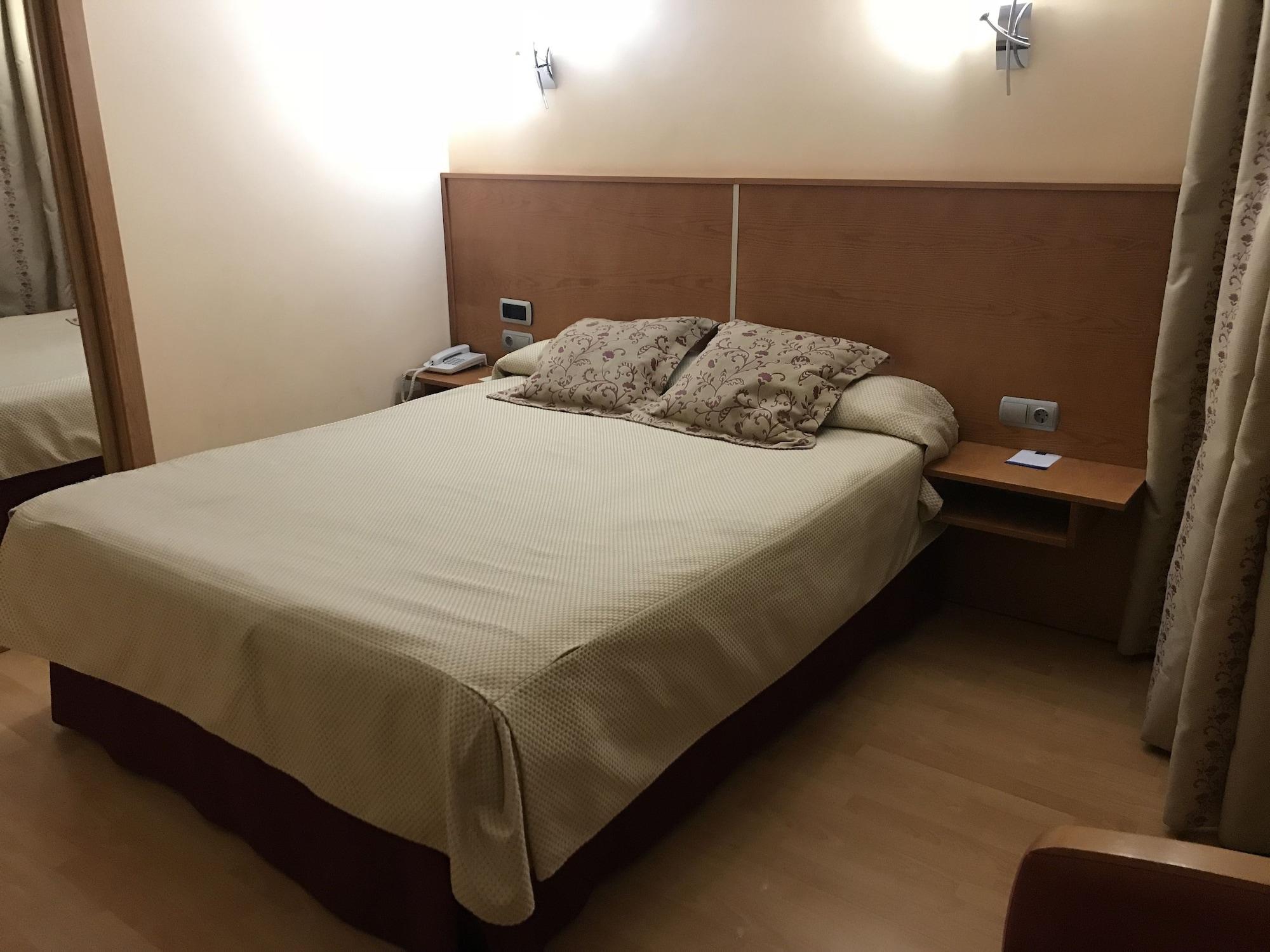 Hotel Alfonso VIII De Cuenca Куэнка Экстерьер фото
