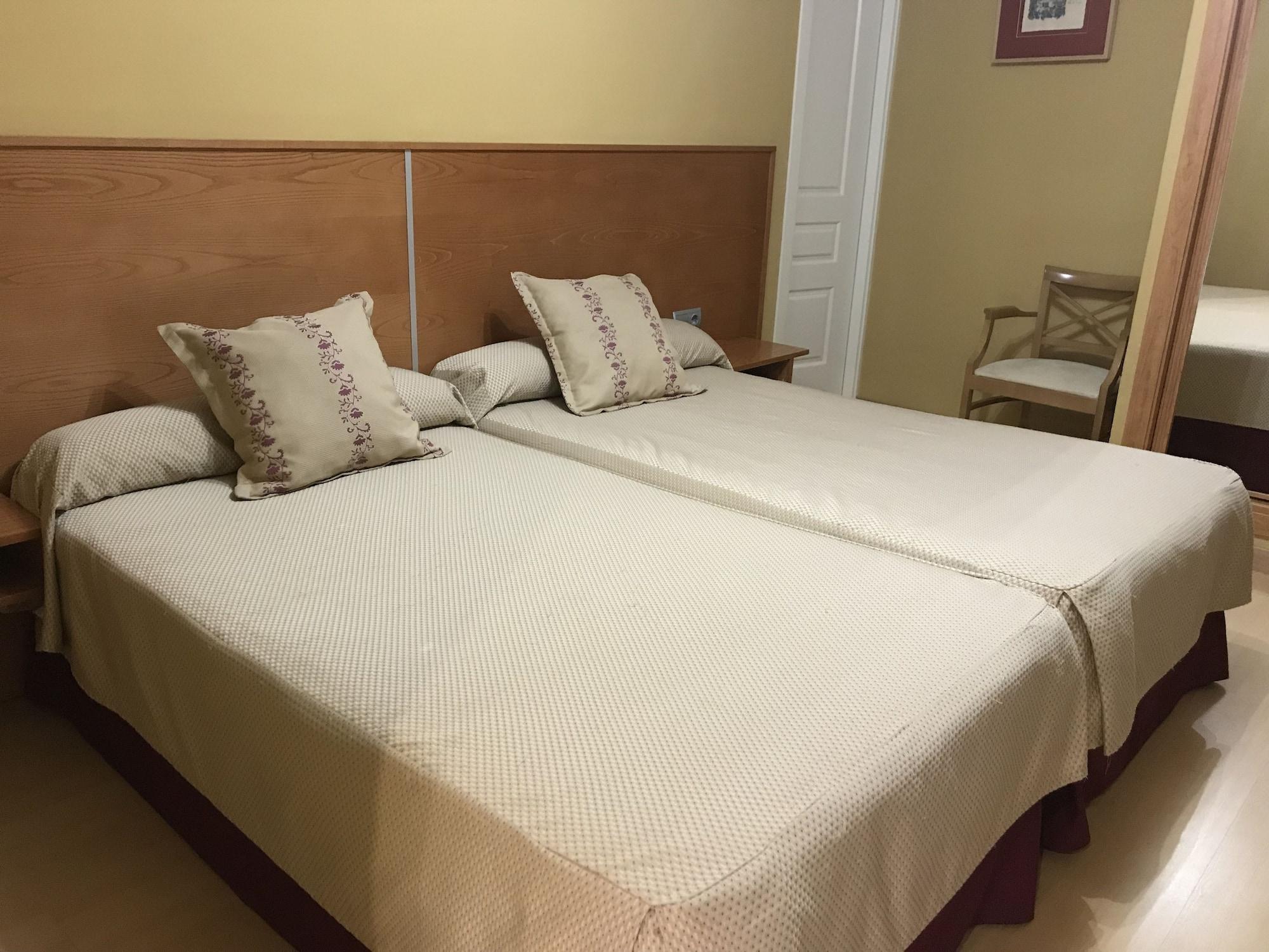 Hotel Alfonso VIII De Cuenca Куэнка Экстерьер фото